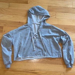 Cropped hoodie
